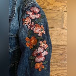 Miss me embroidered denim country western jacket.